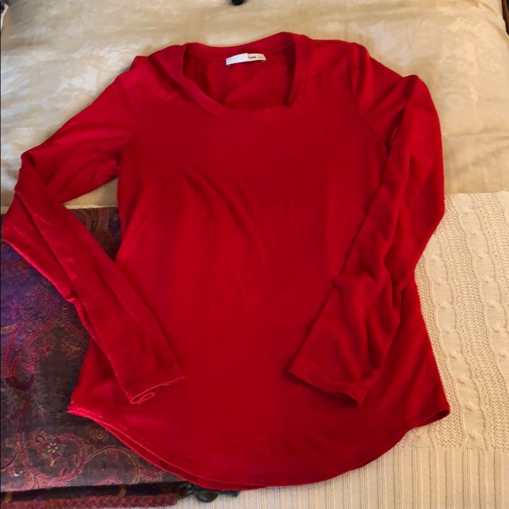 Aritzia Wilfred free stretchy top